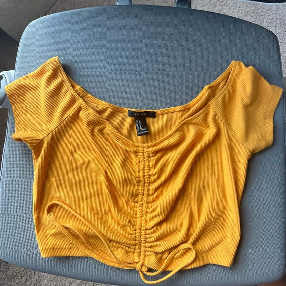 Forever 21 Mustard Yellow Scrunchie Crop Top Size Medium - Picture 2 of 6